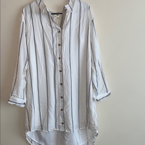 Ethereal White And Black Stripped Shirt Size small - Picture 1 of 8